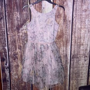 Beautiful Girl’s Formal Lilt Dress